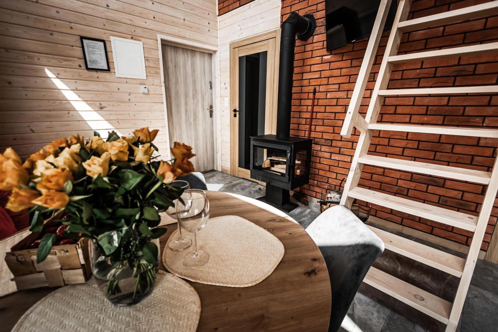 Osada Skoczkowo Komfortowe Domki Z Jacuzzi Nad Jeziorem- Sauna- Balia- Prywatny Staw Wedkarski Podiazy Exteriér fotografie